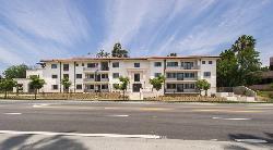 4661 Wilshire