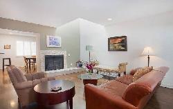 1226 N Kings
