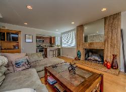 4 Quarterdeck