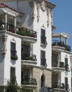Wilshire Park Villa