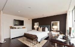 Santa Monica Collection