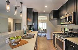 4440 Finley Ave