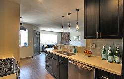 4440 Finley Ave