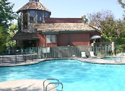 Lakeside Villas