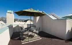 Sweetzer Villa