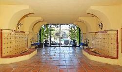 1318 N Crescent Heights