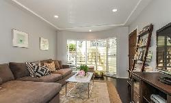 1318 N Crescent Heights