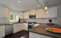 Wilshire Country Manor