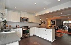Wilshire Country Manor