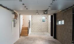 Larchmont Lofts