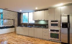 Larchmont Lofts