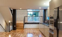 Larchmont Lofts