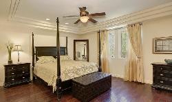 Studio Villas South