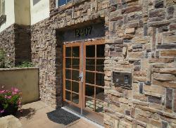 12407 Moorpark