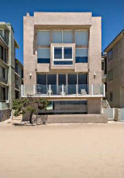 3711 Ocean Front Walk
