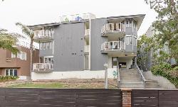 24 Westwind
