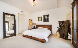 Armacost Villas