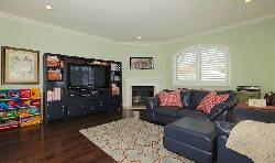 Fox Hills Manor