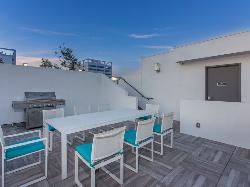 Lofts on La Brea
