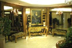 Utama Royale