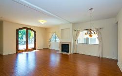 Centinela Pearl Homes