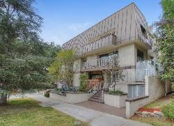 Beachwood Canyon Condos