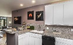 Beachwood Canyon Estates