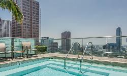 1100 Wilshire