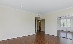 Wilton Plaza