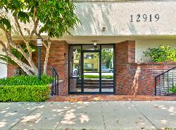 Brentwood Castellano