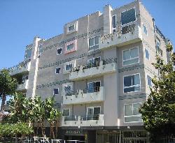 Serrano Plaza