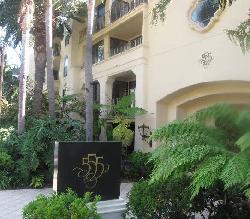 555 Barrington