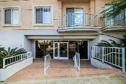 Beverly Green Plaza