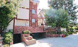 Wilshire Tudor