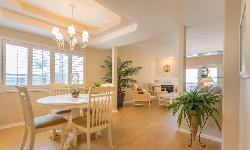 San Tropez Villas