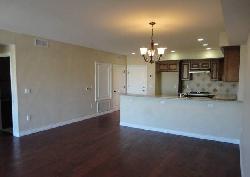 Larchmont Villa