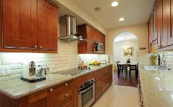 Brentwood Sycamore