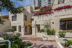 Ashton Villas