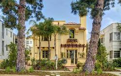 941 11th Street