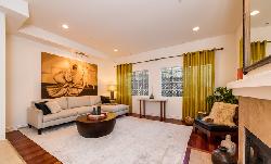 Poinsettia Place
