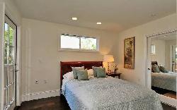 Wilshire View Townhomes