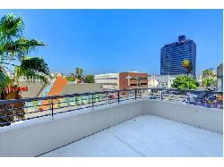 5550 Wilshire