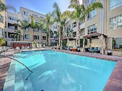 5550 Wilshire