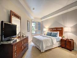 5550 Wilshire