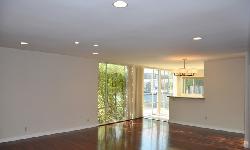Wilshire Crescent