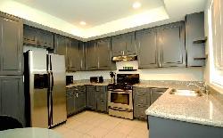 850 Poinsettia Pl