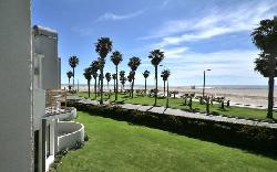 Sea Colony I