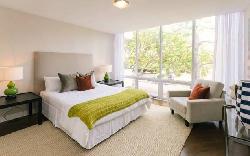 Crest Manor, The