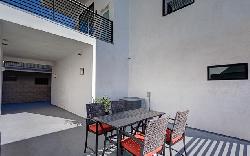 Larrabee Condominiums