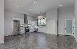 Larrabee Condominiums